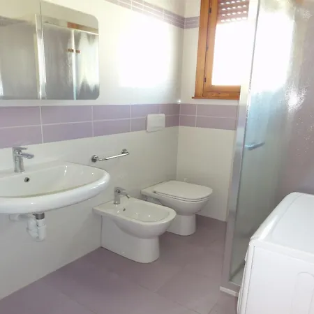 With Terrace In Village With Pools Appartamento